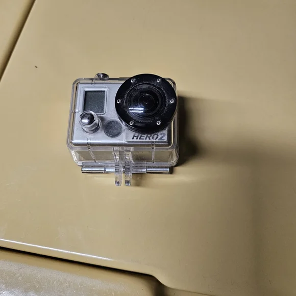 GoPro HERO2 Gray Adventure Camera - Picture 2 of 5